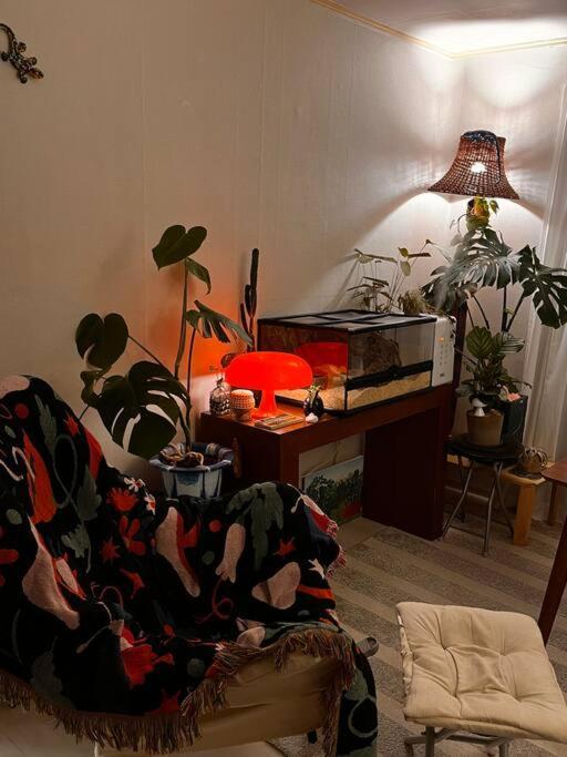 The Chill House 2 *